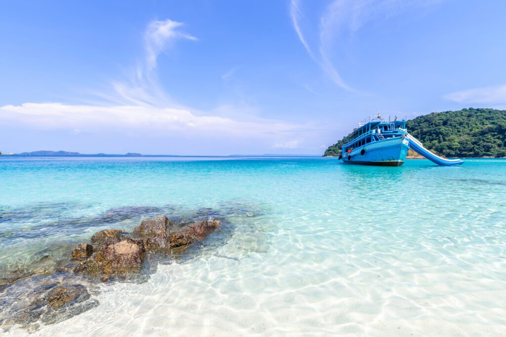 Beautiful-beach-view-koh-chang-island